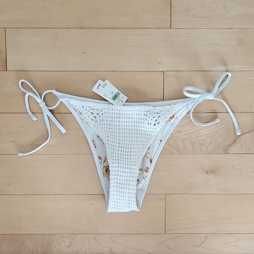 NWT Aerie Cream Crochet 'Cheekiest' Bikini Bottom, Size Small